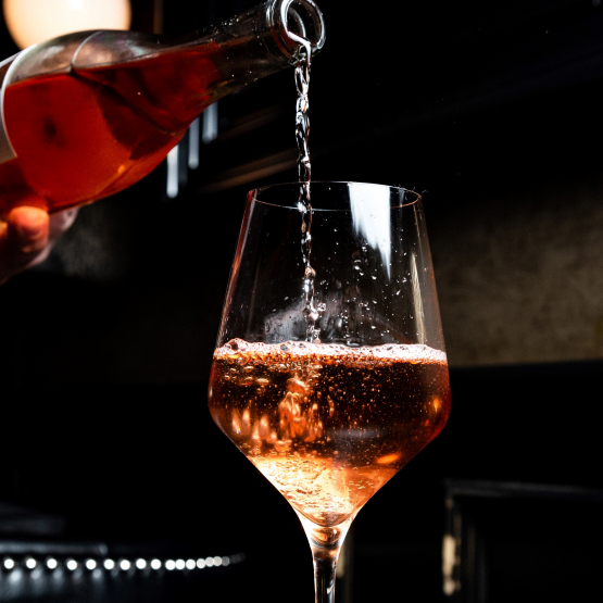 Schampus & Co. » Tuesday, June 3, 2025 at 19 h Schampus & Co. » Tuesday, June 3, 2025 at 19 h