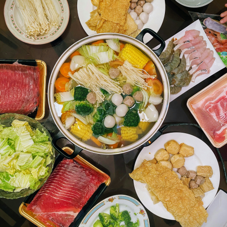 Shabu Shabu: Japanese Hot Pot  Sonntag, 14. Dezember 2025 um 18 Uhr